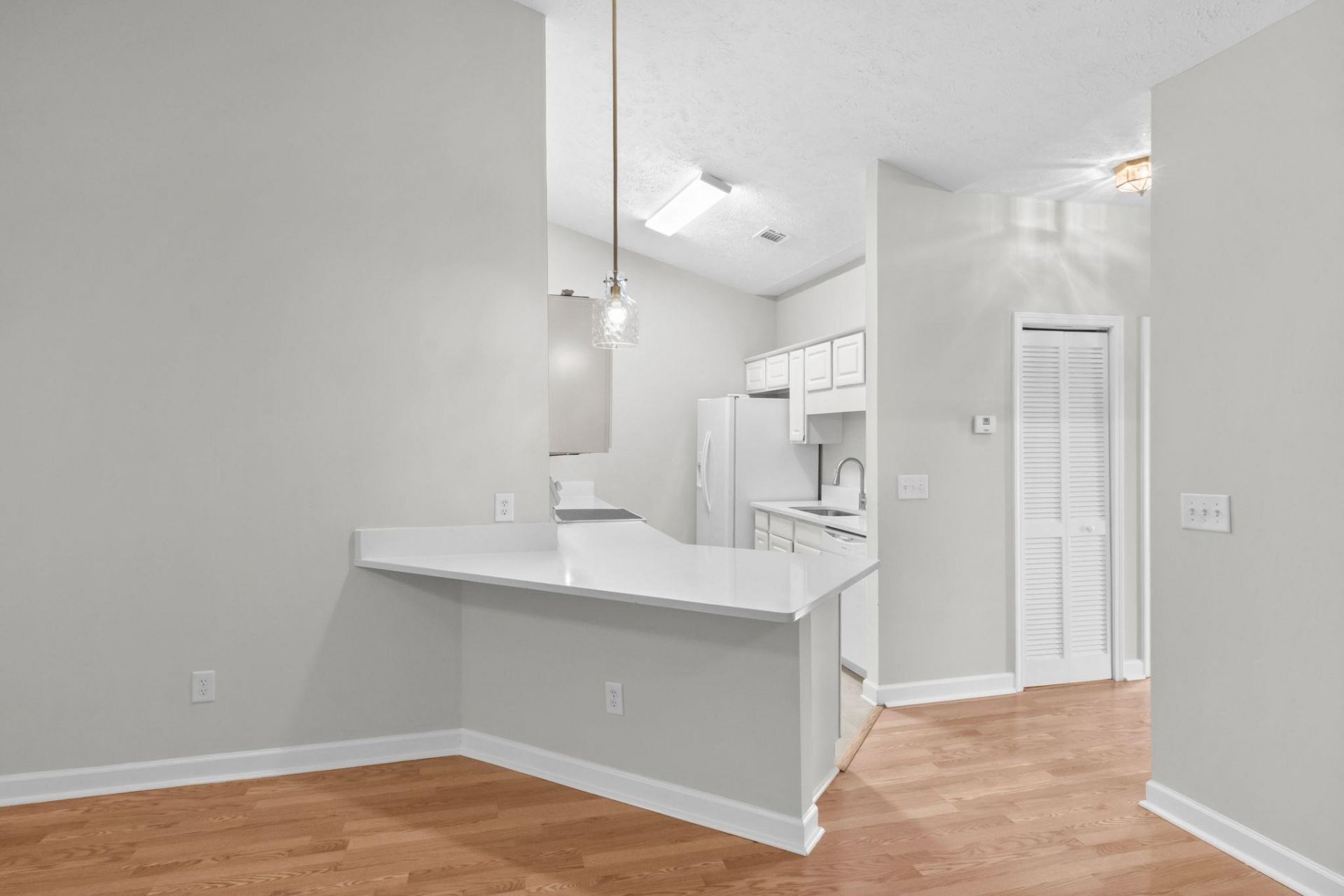 106 Westhaven Dr.  Photo 5