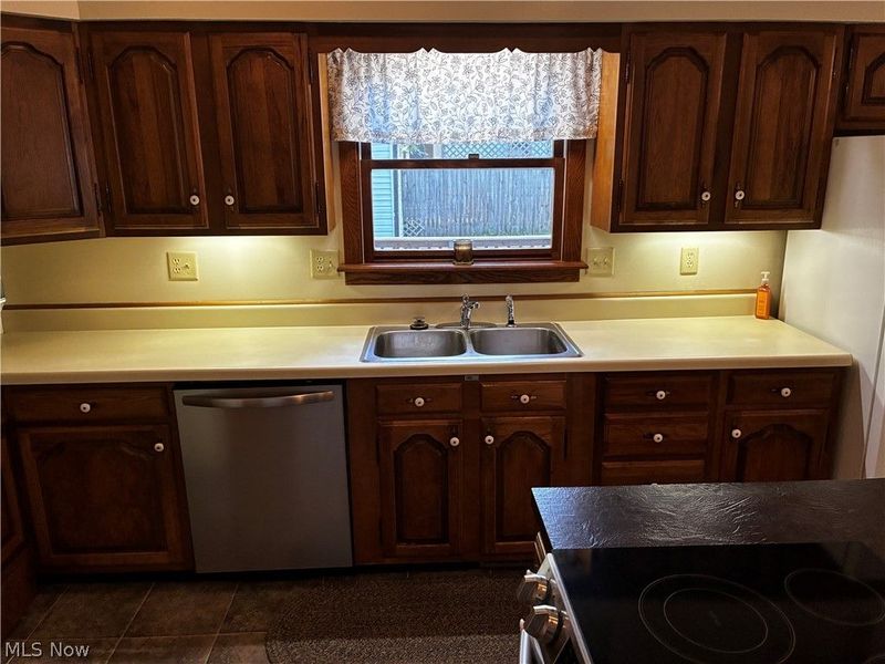 813-815 Washington St, Marietta, OH 45750 Photo 8