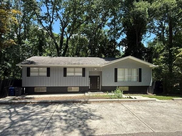 2276 Skyline Drive , Gainesville, GA 30501
