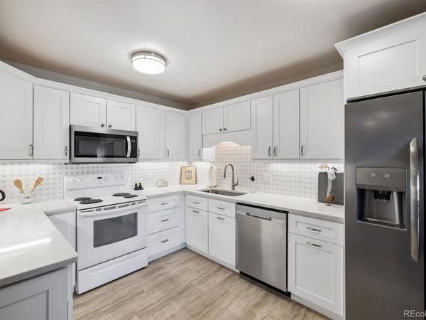 655 S Alton Way, Unit 7D, Denver, CO 80247