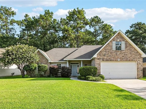 236 N HIGHLAND OAKS Drive, Madisonville, LA 70447