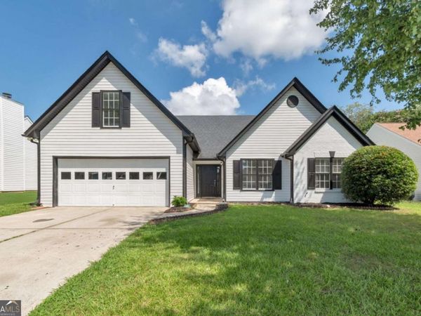 2197 Oakland Walk Drive, Lawrenceville, GA 30044