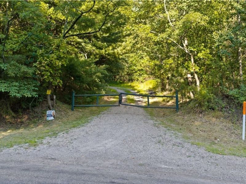 8371 French Hill Road NW, Bolivar, OH 44612 Photo 11