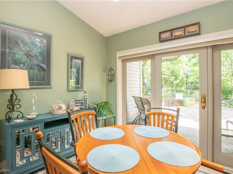 6215 Bayside Street NW, Canton, OH 44718 Photo 18