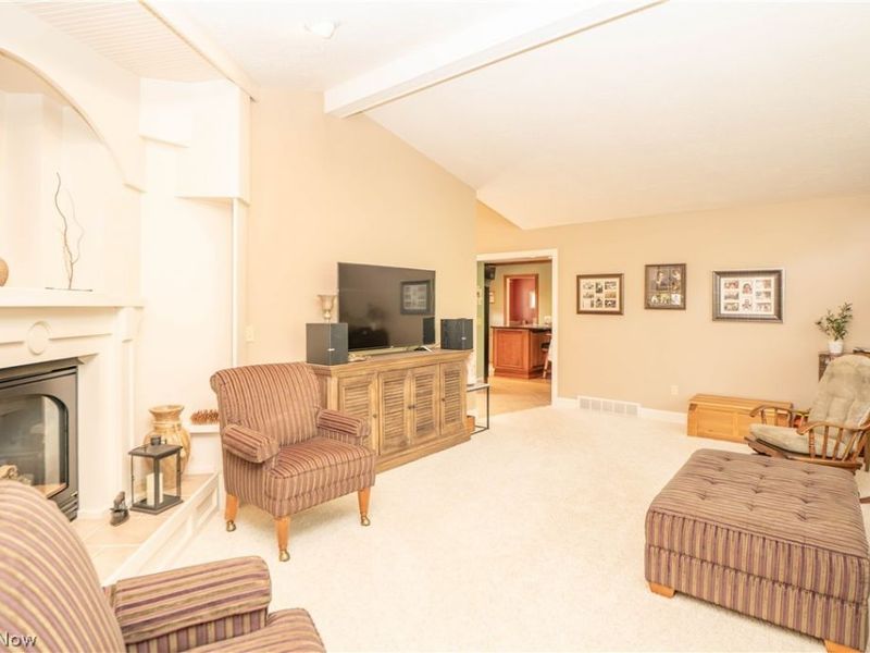6215 Bayside Street NW, Canton, OH 44718 Photo 21