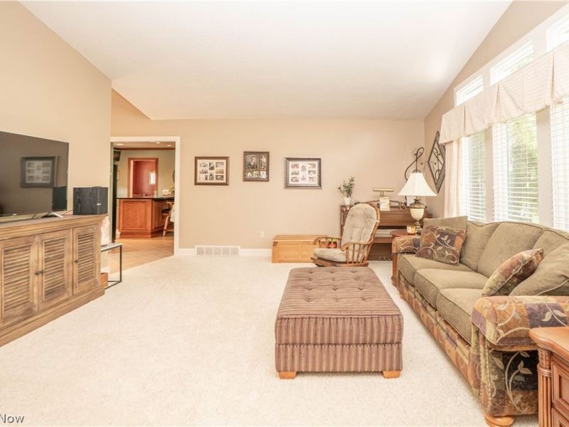 6215 Bayside Street NW, Canton, OH 44718 Photo 22