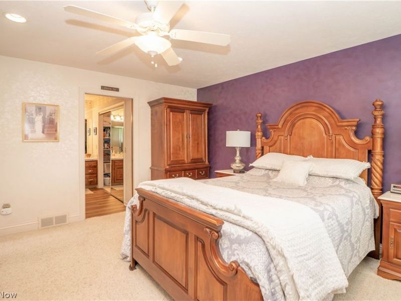 6215 Bayside Street NW, Canton, OH 44718 Photo 29