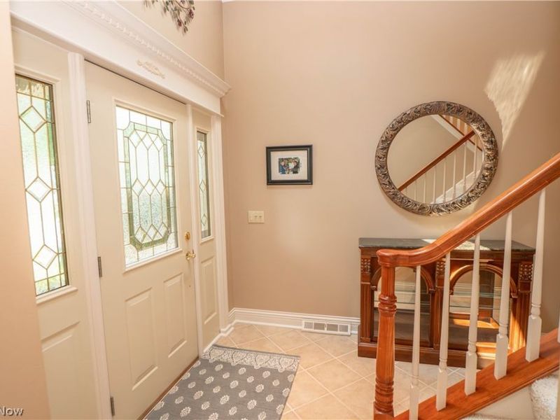 6215 Bayside Street NW, Canton, OH 44718 Photo 5