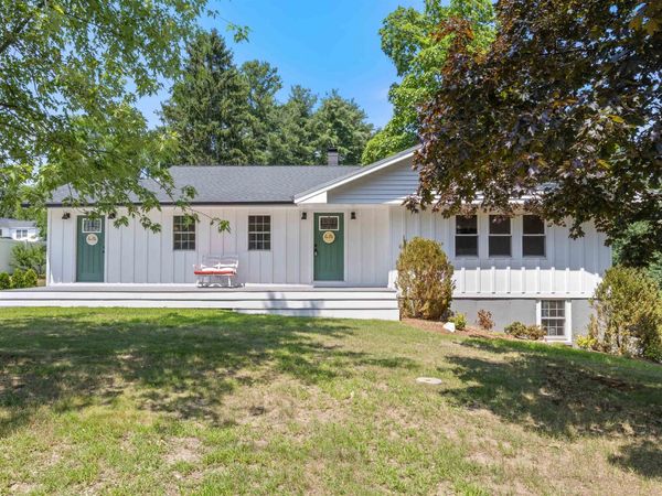 99 Pond Street, Salem, NH 03079