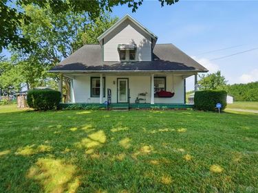 8601 Lochard Road, Sidney, OH 45365
