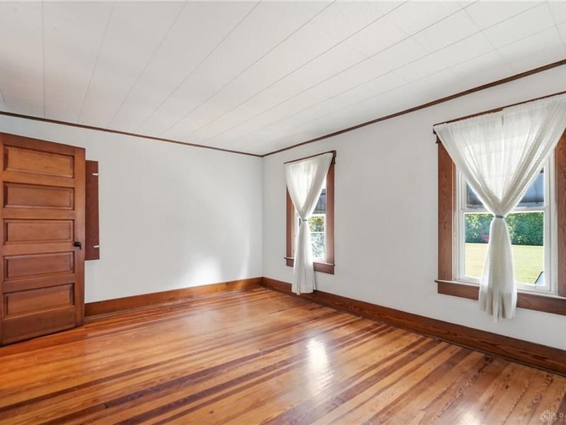 8601 Lochard Road, Sidney, OH 45365 Photo 10