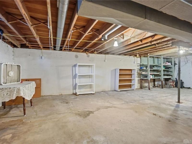 8601 Lochard Road, Sidney, OH 45365 Photo 18