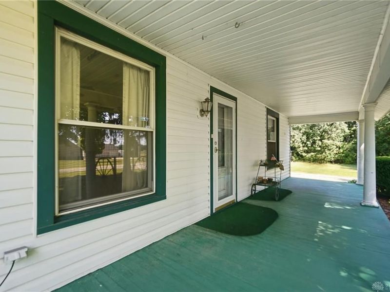 8601 Lochard Road, Sidney, OH 45365 Photo 2