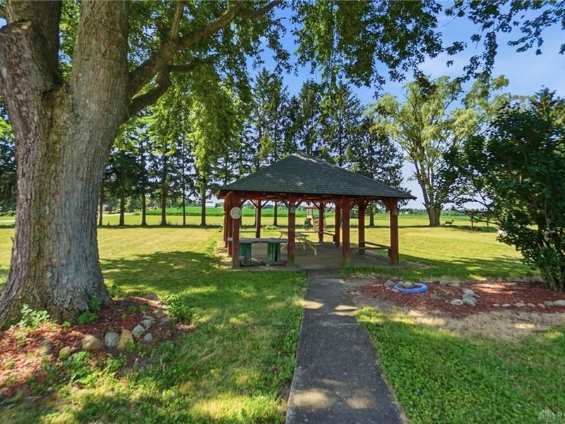 8601 Lochard Road, Sidney, OH 45365 Photo 28