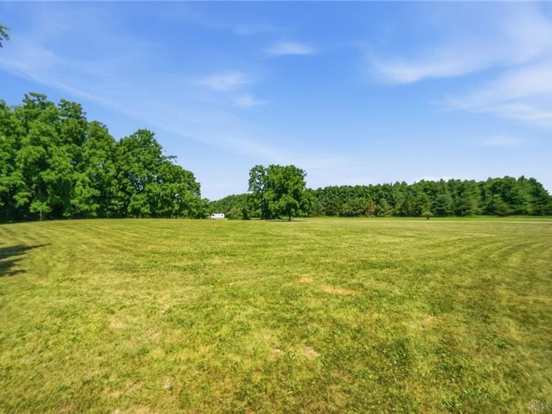 8601 Lochard Road, Sidney, OH 45365 Photo 64