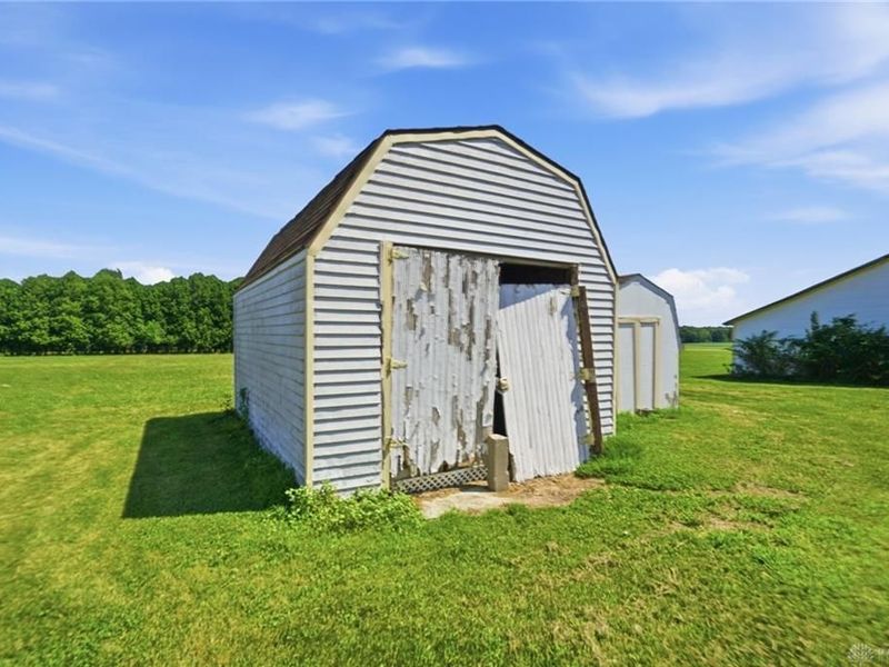 8601 Lochard Road, Sidney, OH 45365 Photo 67