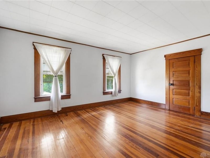 8601 Lochard Road, Sidney, OH 45365 Photo 9