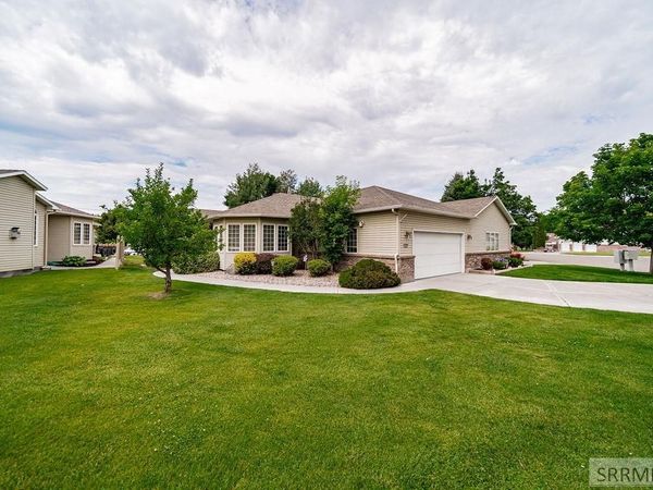 960 Escalante Avenue, IDAHO FALLS, ID 83404
