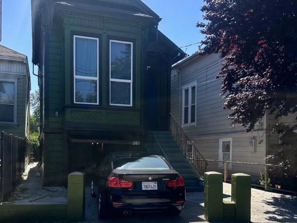 1210 Peralta Street , Oakland, CA 94607