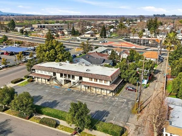 825 9th Street , Marysville, CA 95901