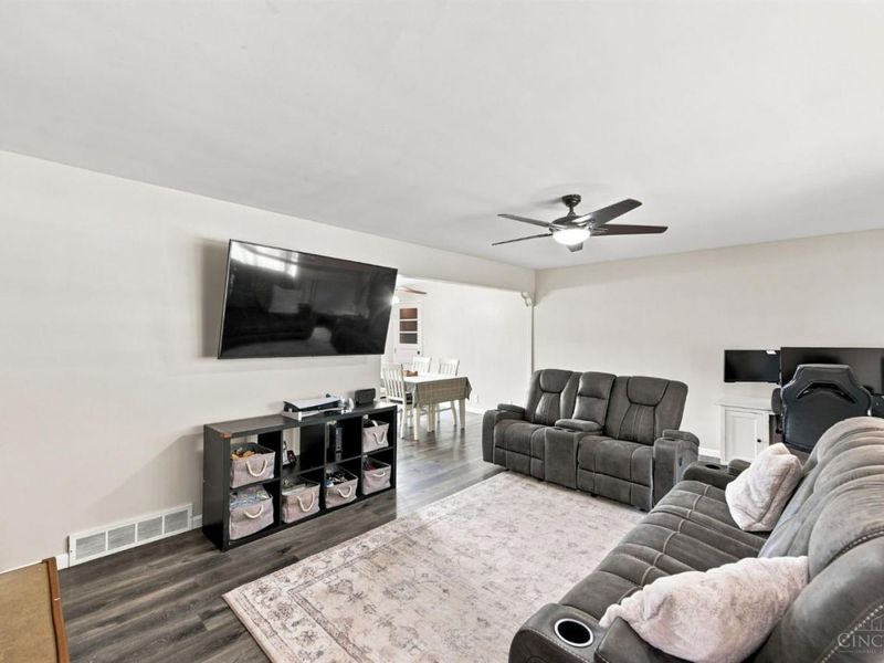 605 Jackson Lane, Middletown, OH 45044 Photo 5