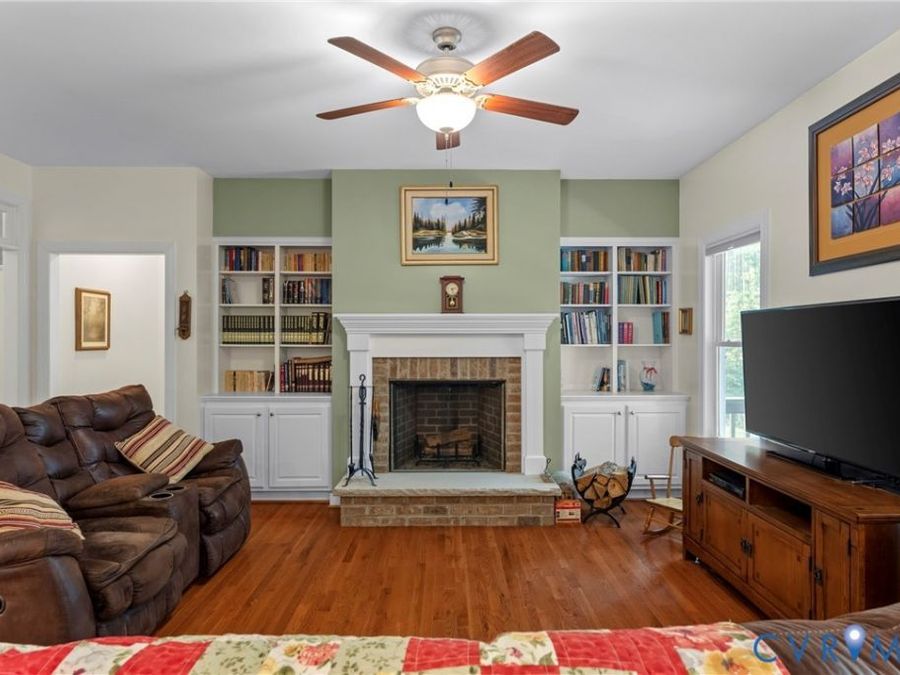 Property Image 11