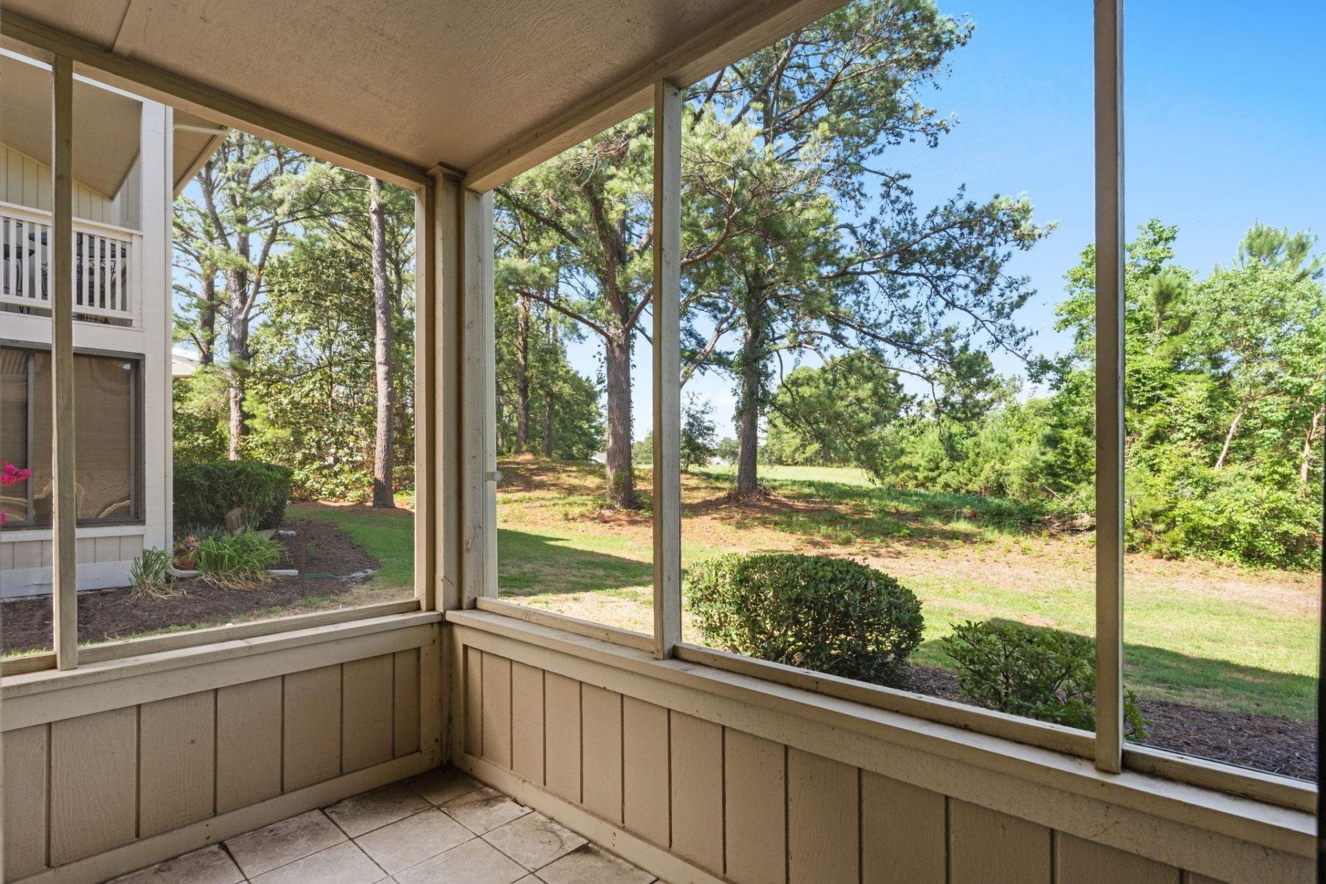 4206 Pinehurst Circle  Photo 28