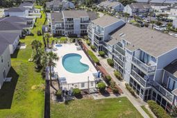 1880 Colony Dr. photo 4