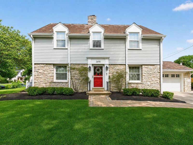 3698 Irving Way N, Columbus, OH 43214 Photo 1