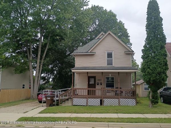 807 Cooley Place, Jackson, MI 49203