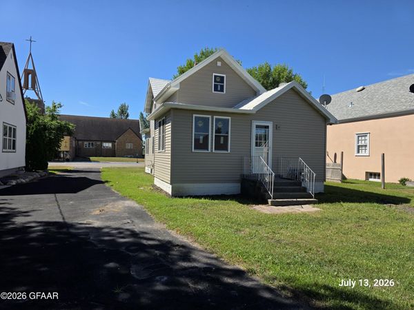 103 3RD Avenue E, Ada, MN 56510