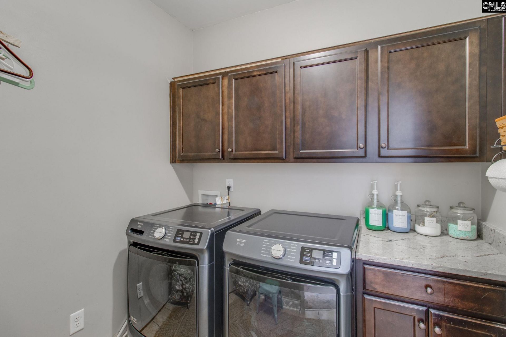 631 Pinnacle Way Photo 29