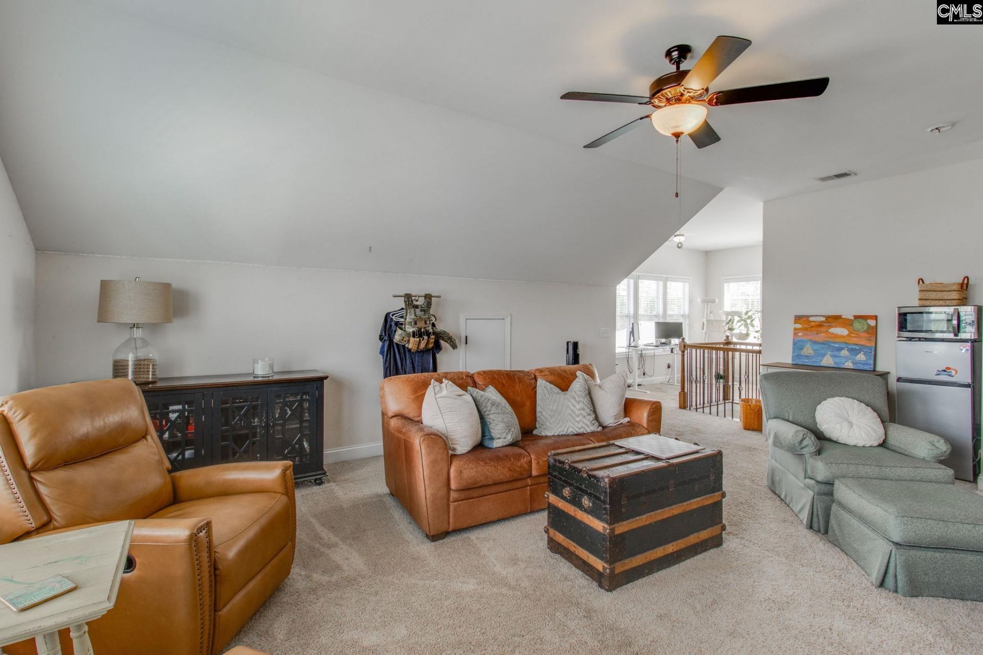 631 Pinnacle Way Photo 33