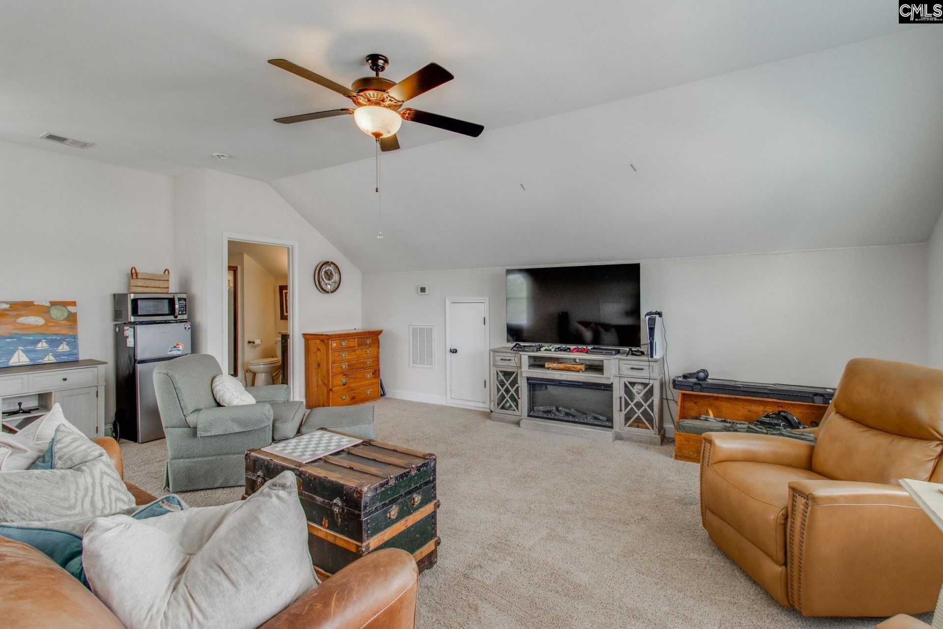 631 Pinnacle Way Photo 34