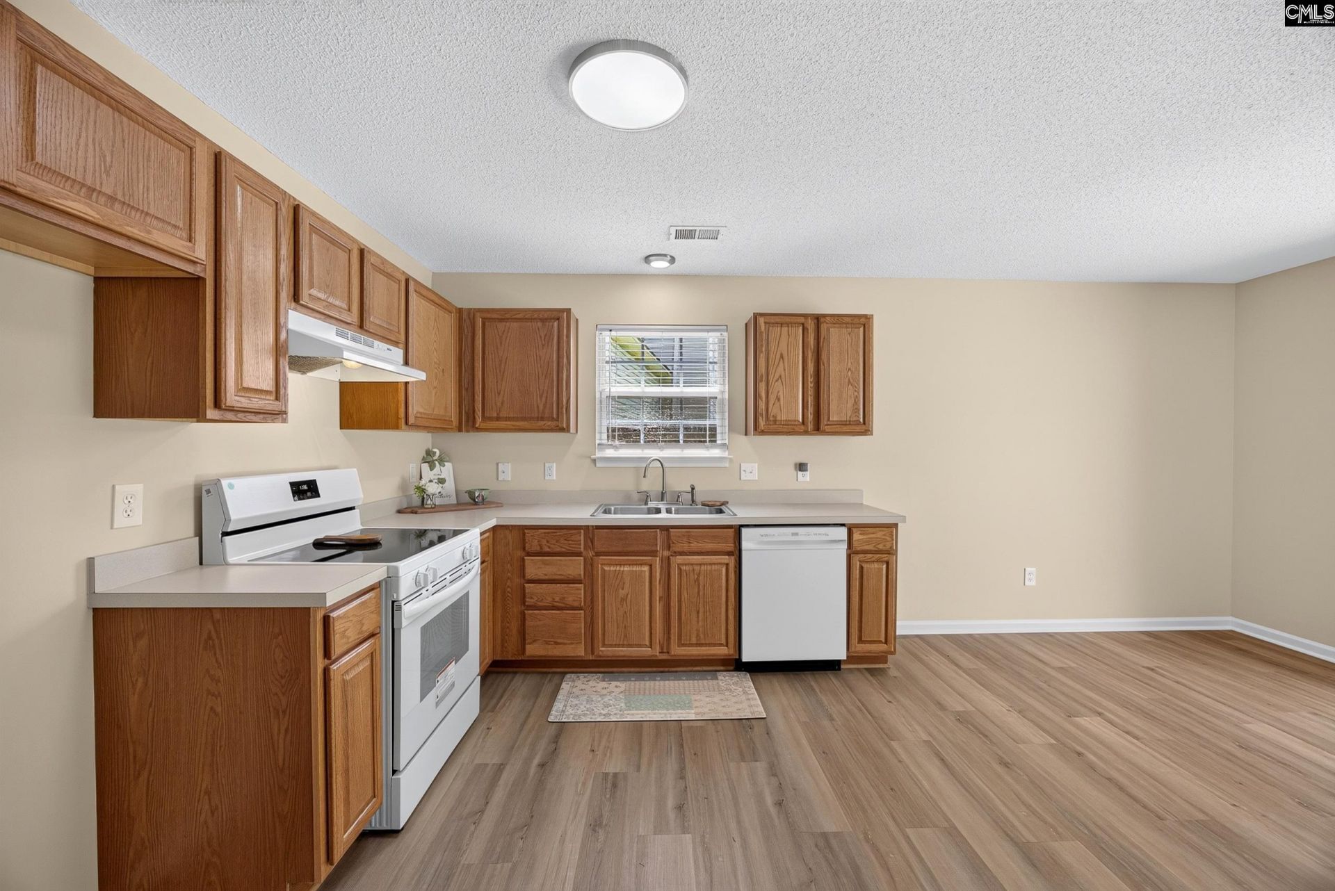 171 Arthurdale  Photo 10