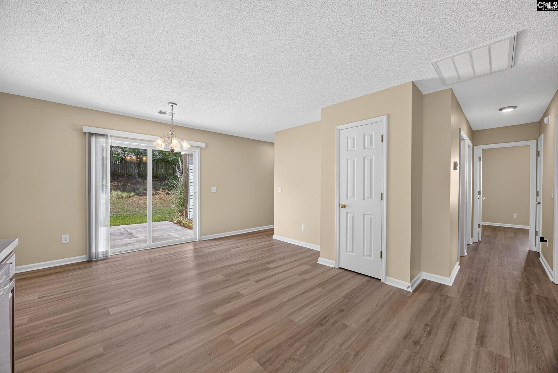 171 Arthurdale  Photo 13