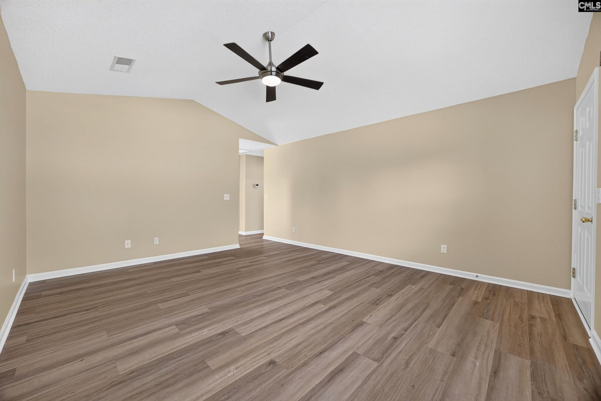 171 Arthurdale  Photo 4