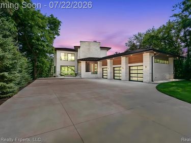 1971 Cragin Drive, Bloomfield Hills, MI 48302