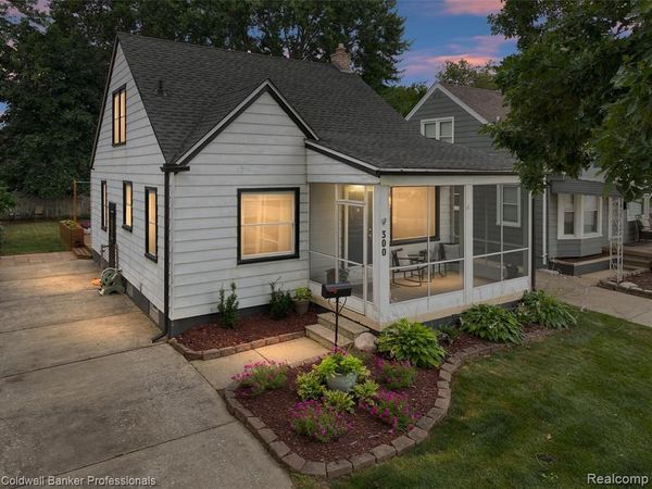 300 S Minerva Avenue, Royal Oak, MI 48067