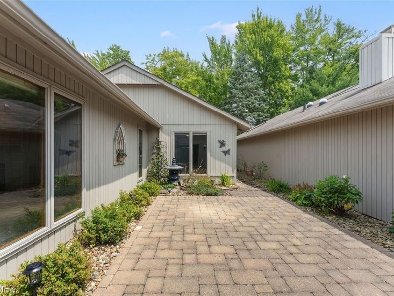 12647 Ionia Court, Strongsville, OH 44149 Photo 21