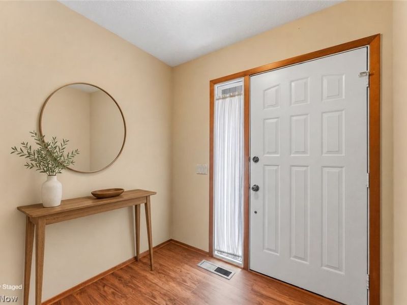 12647 Ionia Court, Strongsville, OH 44149 Photo 5