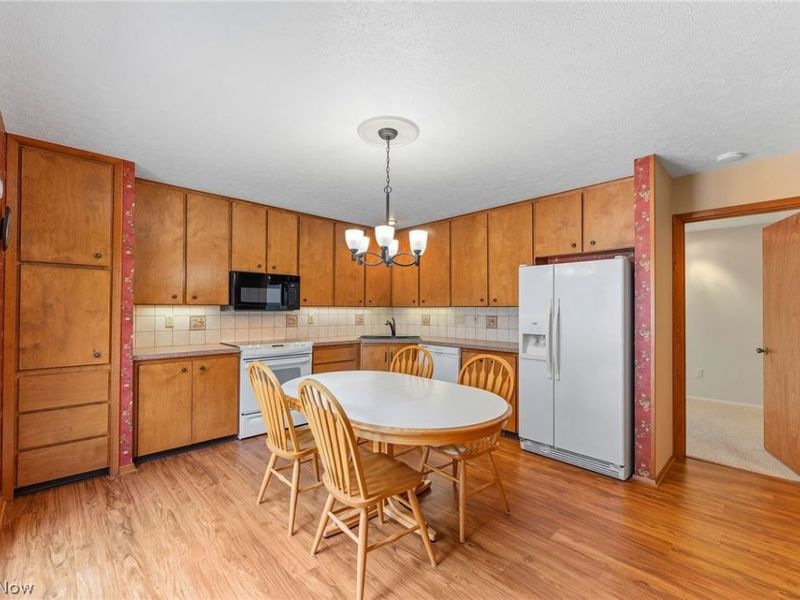 12647 Ionia Court, Strongsville, OH 44149 Photo 7