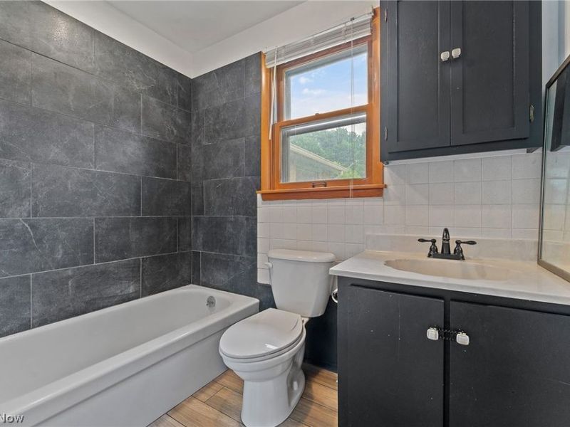 2451 E Western Reserve Road, Poland, OH 44514 Photo 15