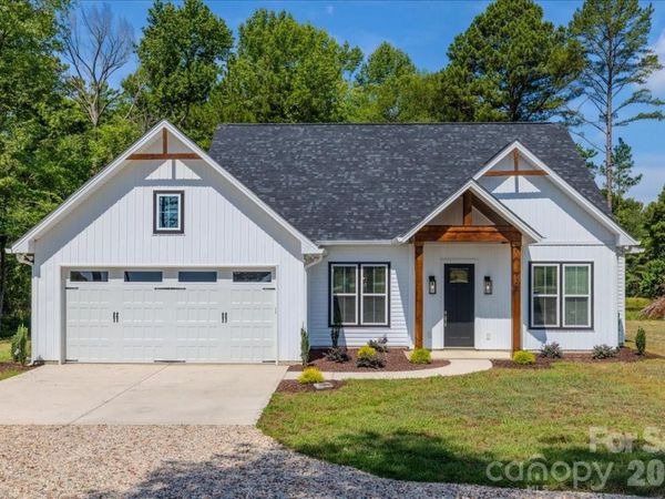 725 Potter Road , Lancaster, SC 29720