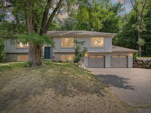 4115 Williston Road, Minnetonka, MN 55345