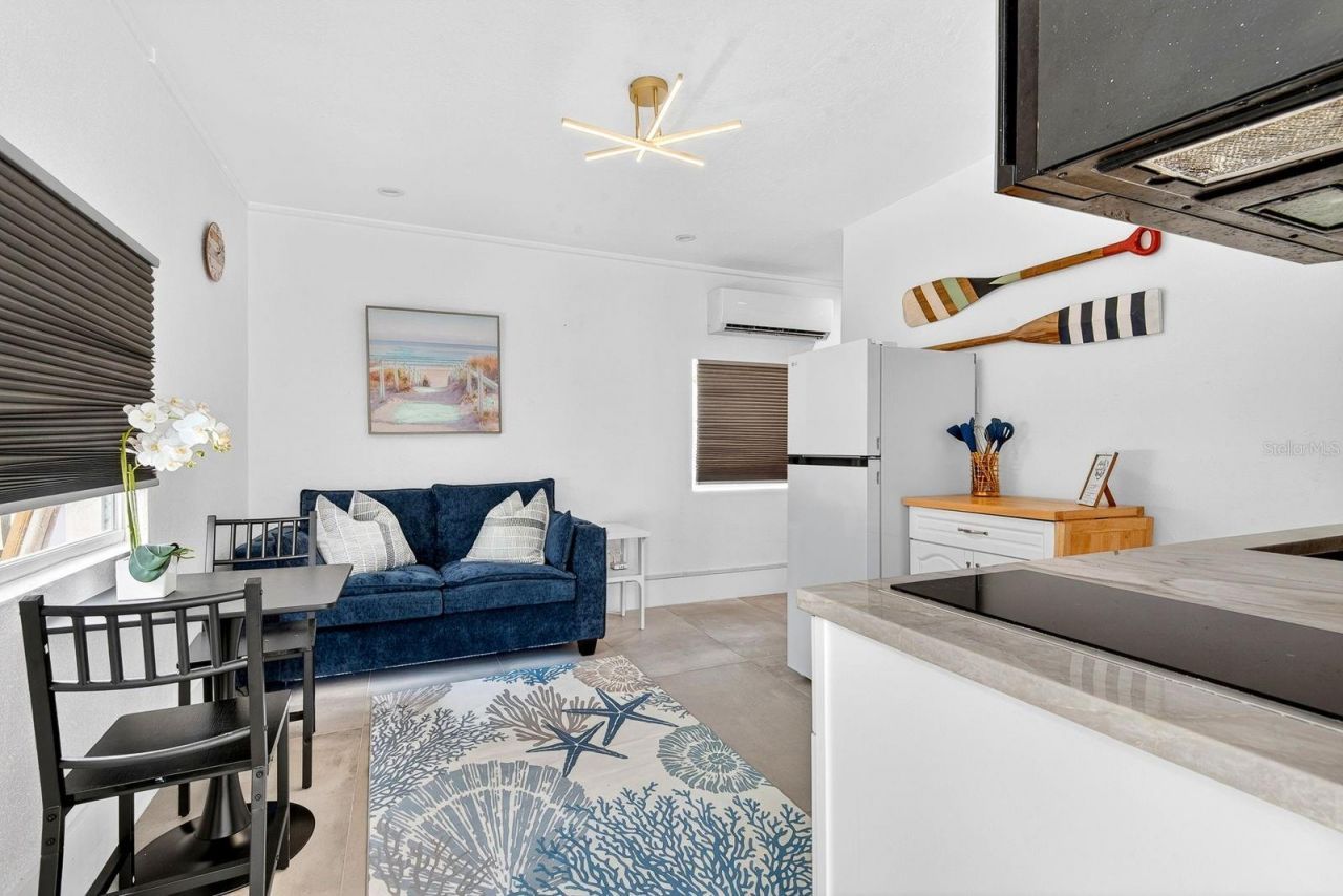 2009 1st Avenue E, Unit B, Bradenton, FL 34208 Photo
