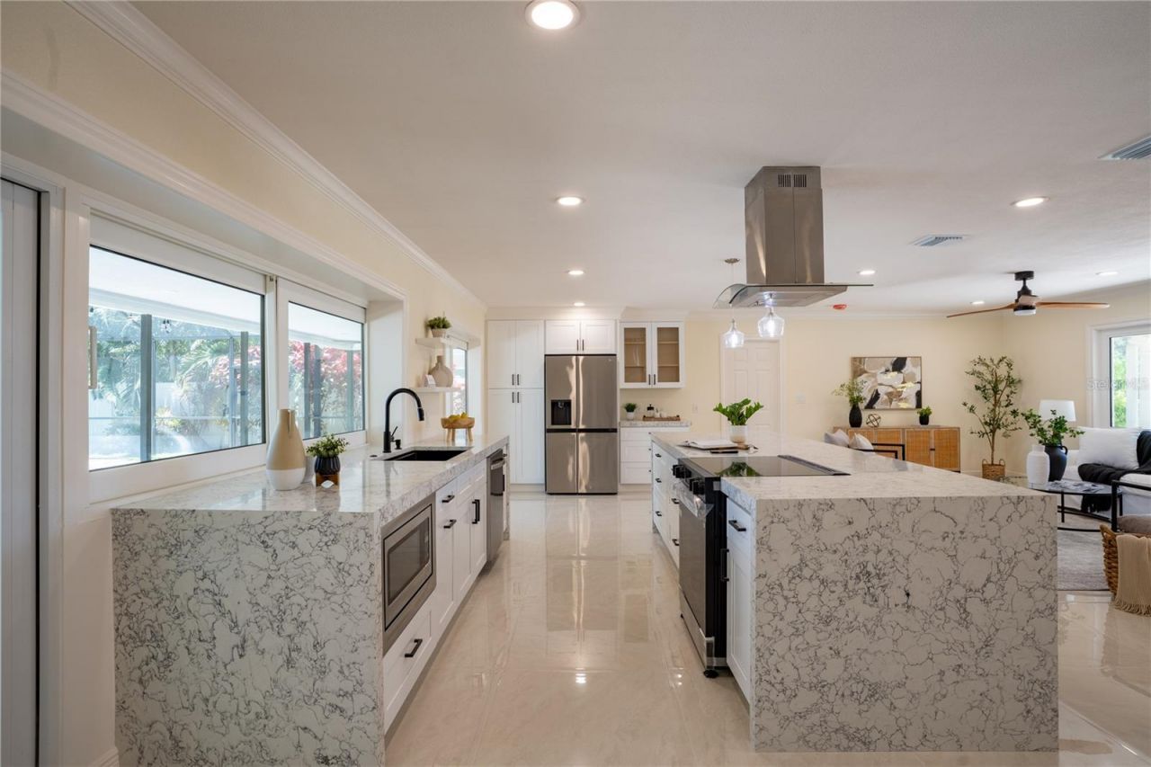 5119 Venetian Boulevard Ne, Saint Petersburg, FL 33703 Photo