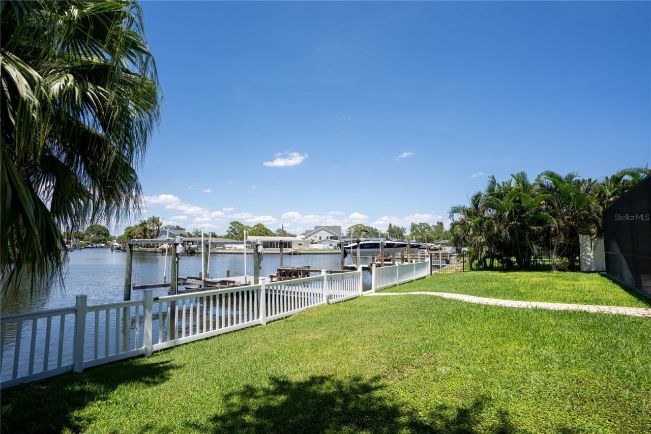 5119 Venetian Boulevard Ne, Saint Petersburg, FL 33703 Photo