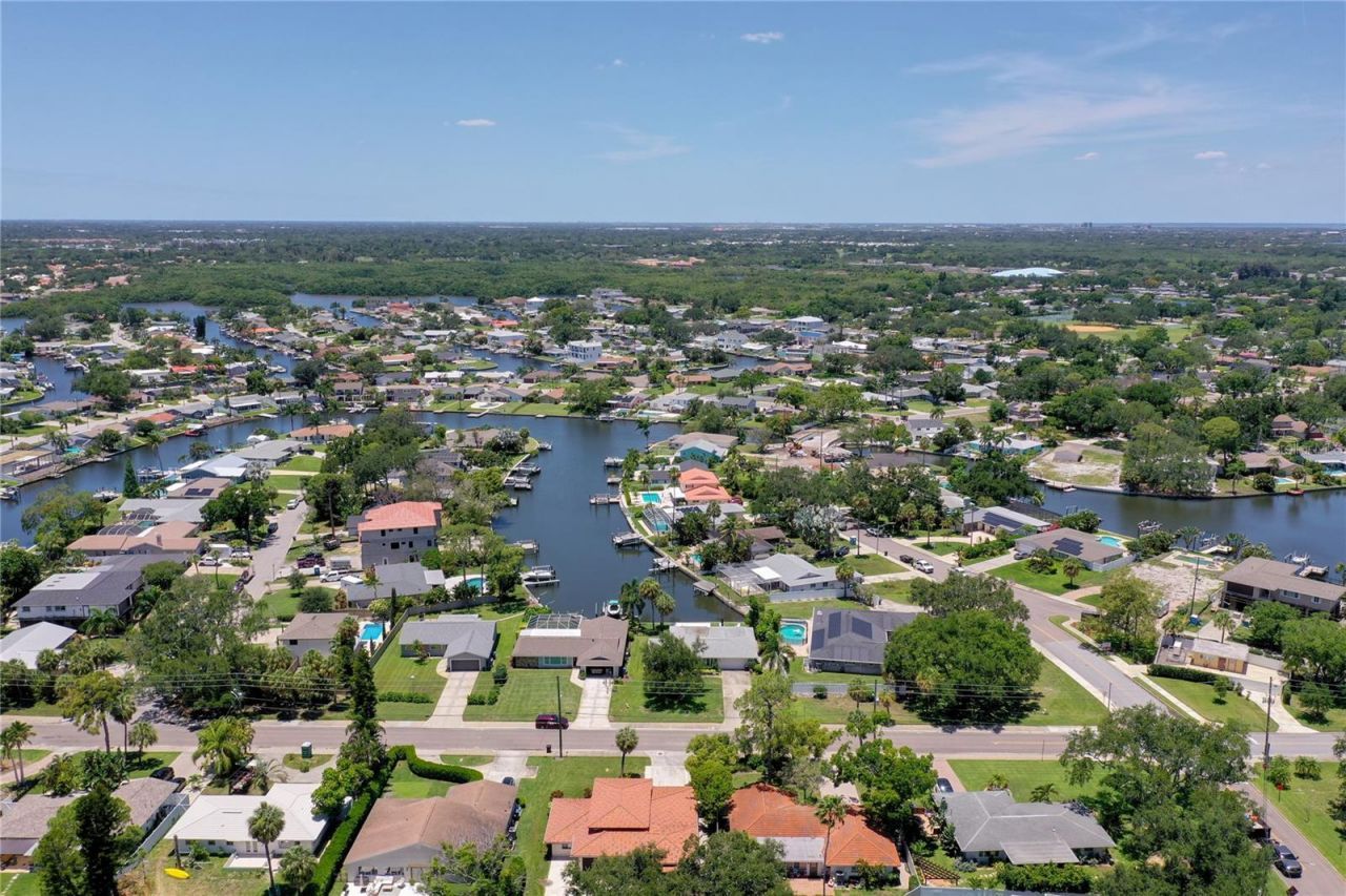 5119 Venetian Boulevard Ne, Saint Petersburg, FL 33703 Photo