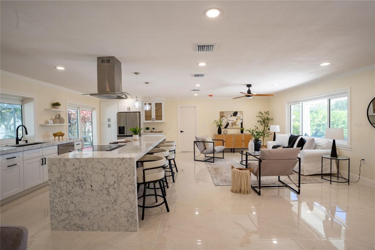 5119 Venetian Boulevard Ne, Saint Petersburg, FL 33703 Photo